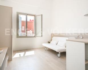 Bedroom of Attic to rent in  Barcelona Capital  with Air Conditioner, Heating and Parquet flooring