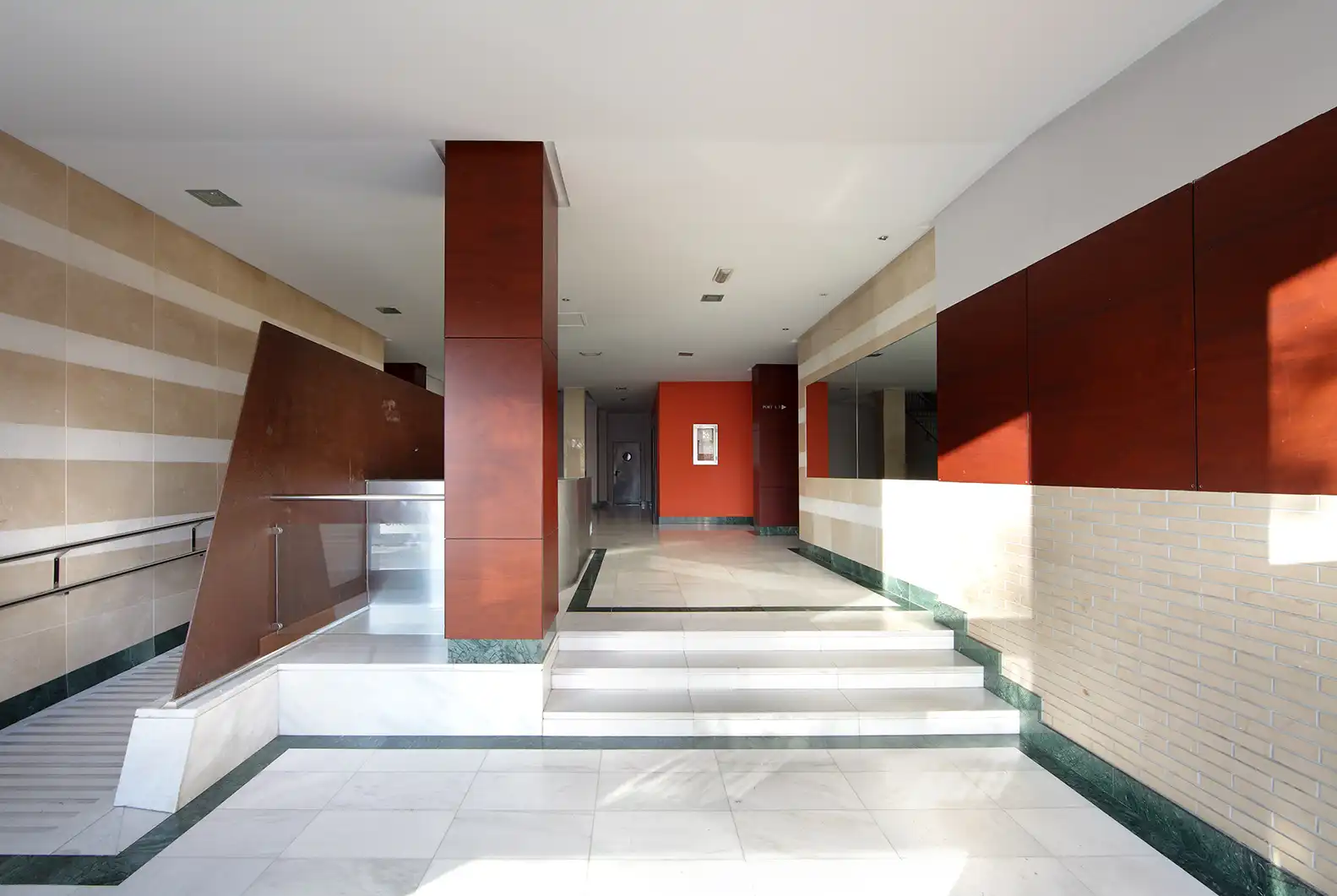 Flat for rent in Granada  with Heating and Oven