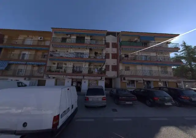 Vista exterior de Piso en venta en Lucena