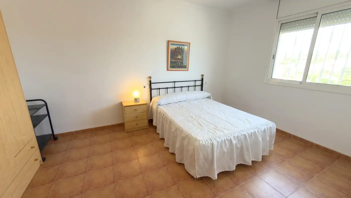 Dormitori de Casa o xalet en venda en El Vendrell amb Jardí privat, Terrassa i Alarma