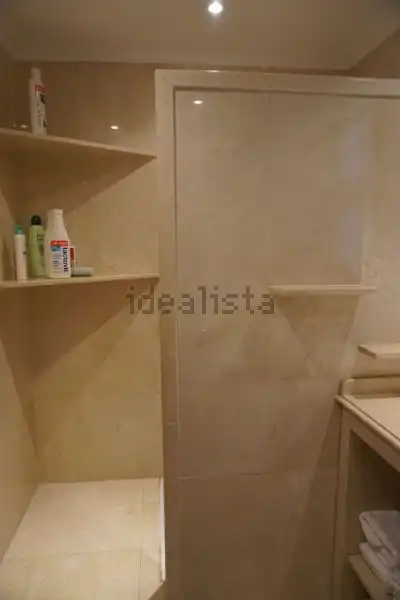 Bathroom of Flat for rent in Sevilla  with Air Conditioner, Heating and Furnished