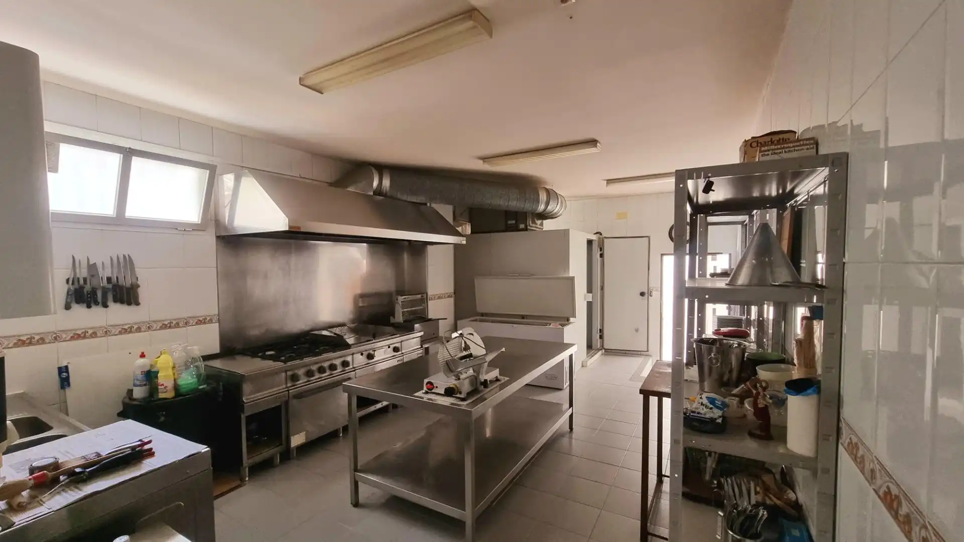 Cuina de Local en venda en Badajoz amb Moblat