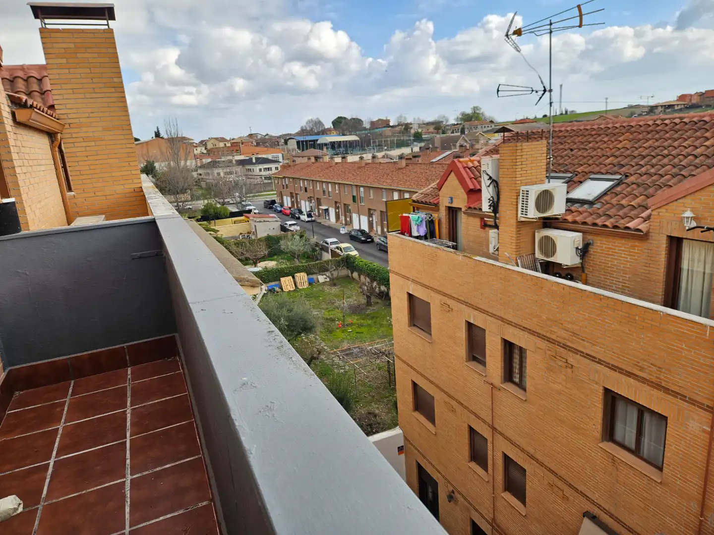 Exterior view of Attic for sale in Torrelaguna  with Air Conditioner, Heating and Terrace