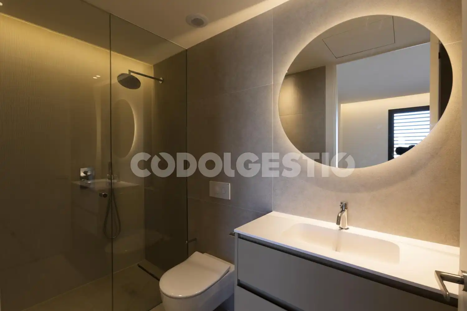 Flat for rent in Mossèn Gudiol, 9, Centre