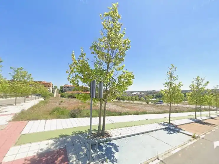 Residential land for sale in Calle Olegario González de Cardedal 35, imagen 6
