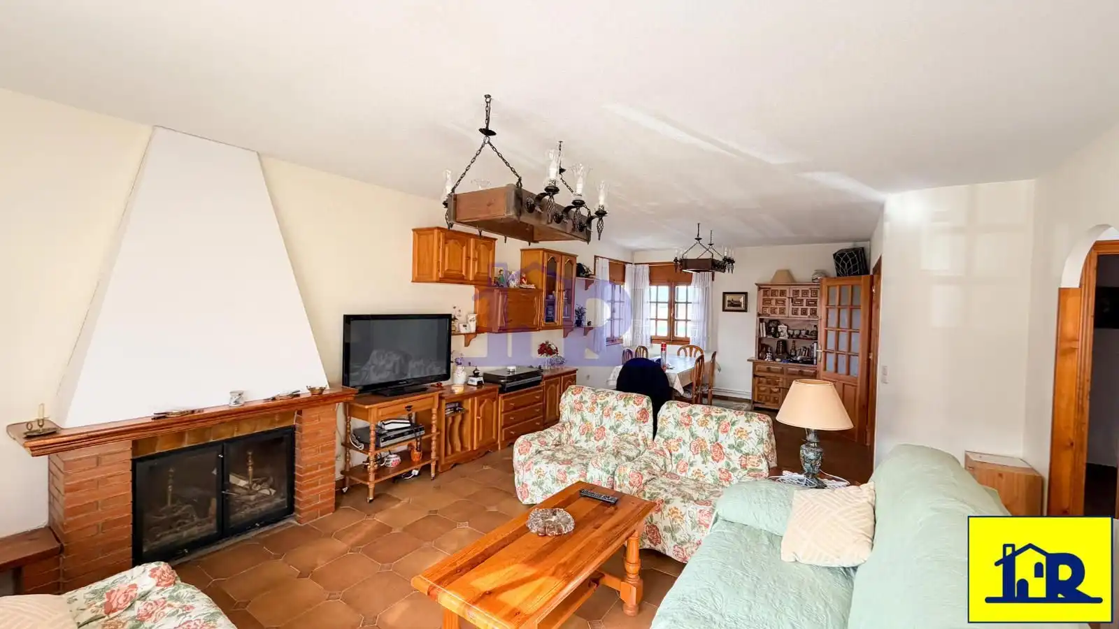 Sala de estar de Casa o chalet en venta en Fuentes con Calefacción, Terraza y Trastero