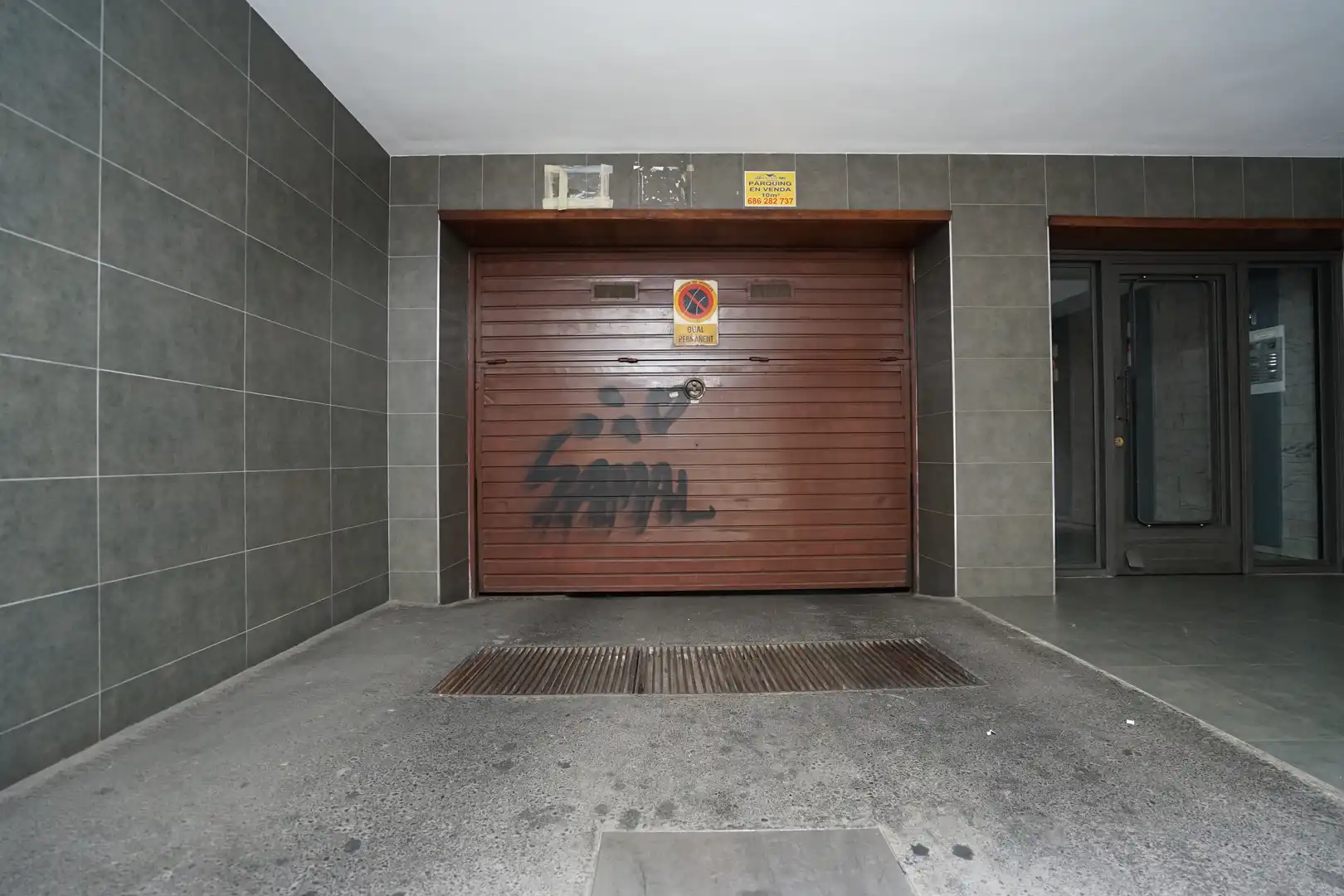 Garage zum Verkauf in Carrer de València, L'Antiga Esquerra de l'Eixample