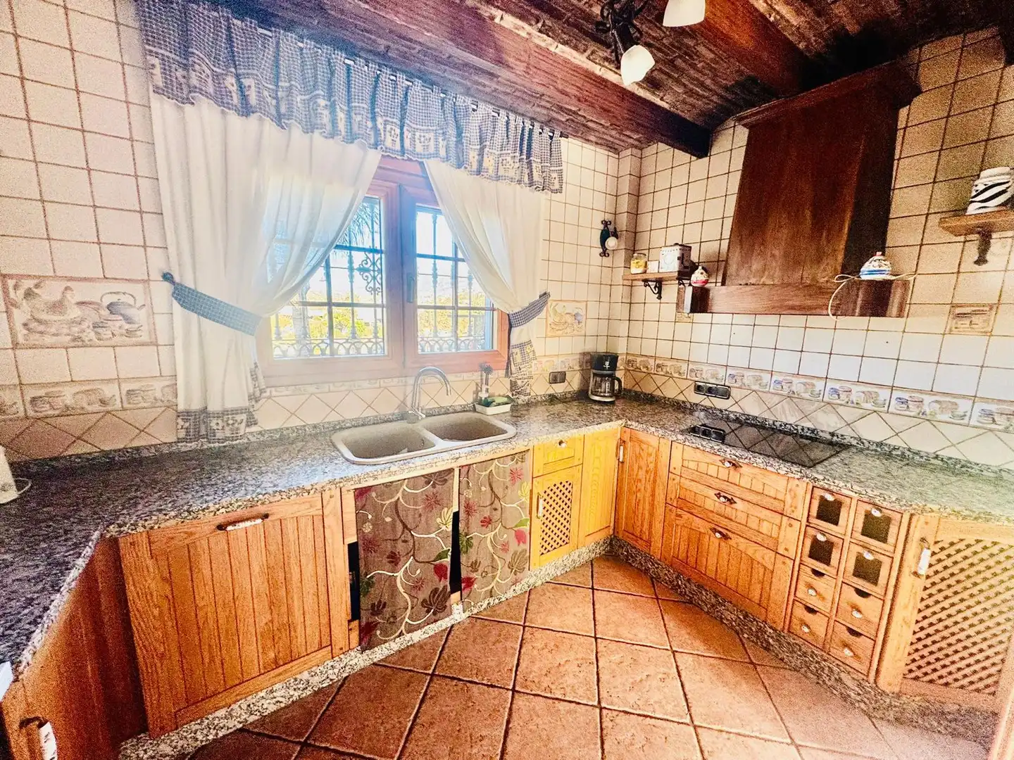 Chalet con terraza en venta en Calle Río Guadiaro 13, imagen 10