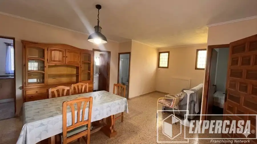 Sala d'estar de Casa o xalet en venda en Llíria amb Aire condicionat i Piscina