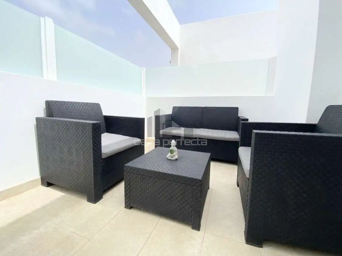 Terraza de Dúplex en venta en San Bartolomé con Terraza, Trastero y Amueblado