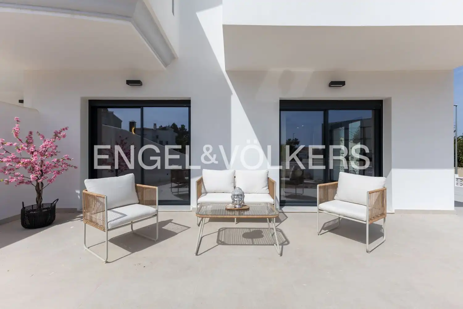 Terraza de Piso en venta en Dénia con Aire acondicionado, Calefacción y Jardín privado