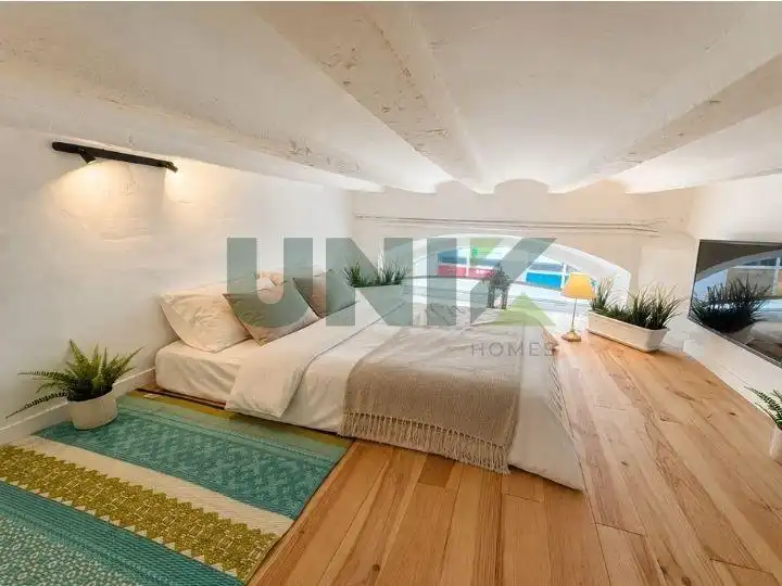 Habitación de Dúplex en venta en Barcelona