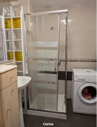 Bathroom of Flat for sale in Foz  with Heating