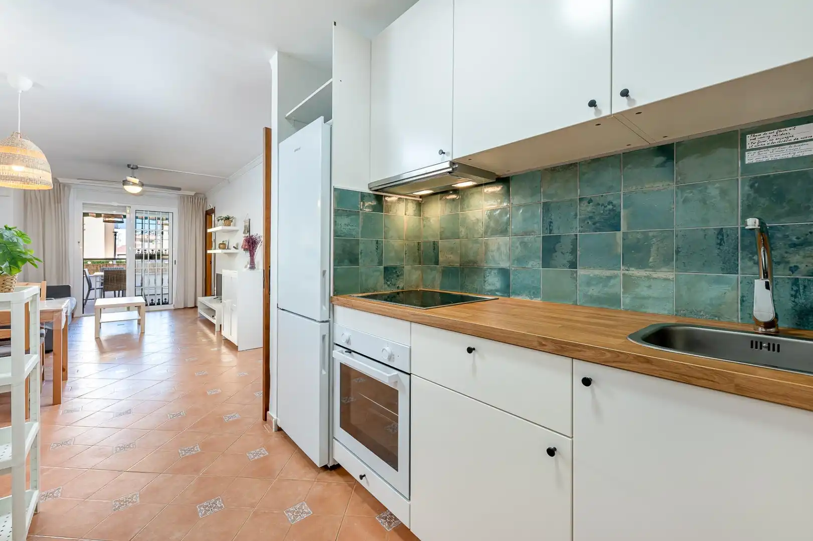 Apartament amb piscina en venda a Calle ALMUÑECAR, imagen 10
