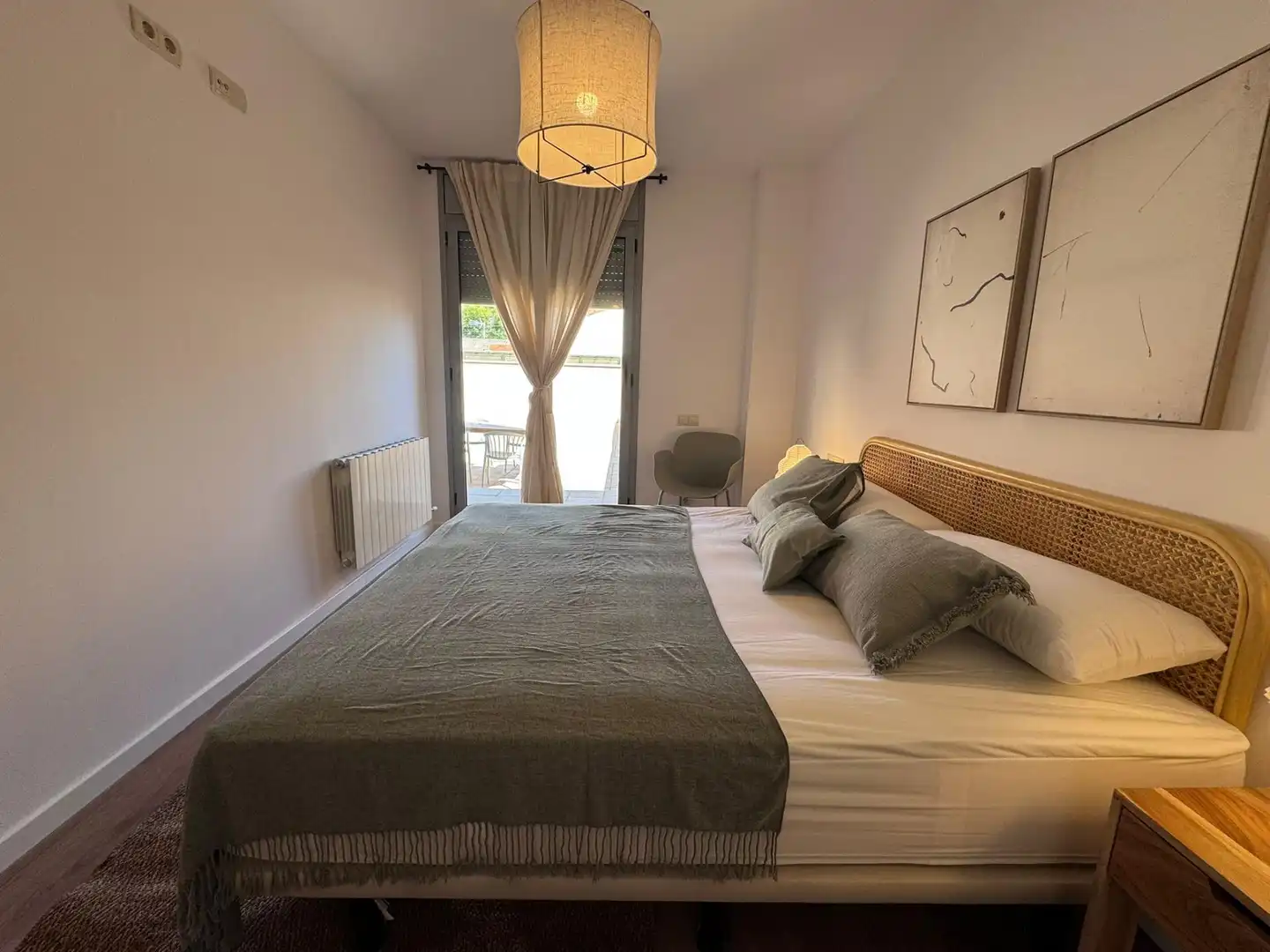 Bedroom of Flat for sale in Molins de Rei  with Air Conditioner, Heating and Parquet flooring