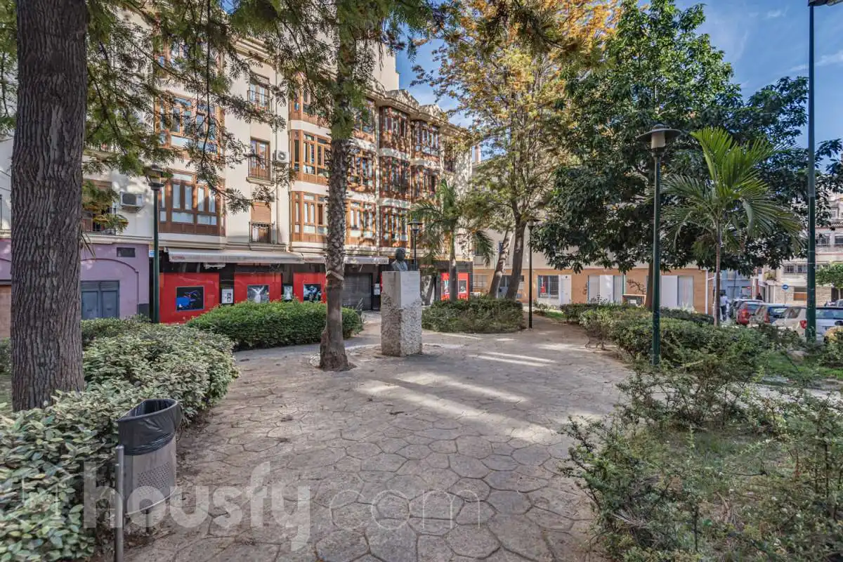Exterior view of Flat for rent in Málaga  with Air Conditioner, Parquet flooring and Furnished
