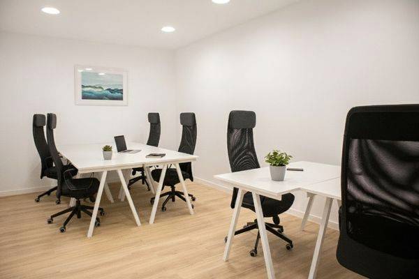 Oficina en Alquiler en Calle del Limonero, 26 en Castillejos - Cuzco