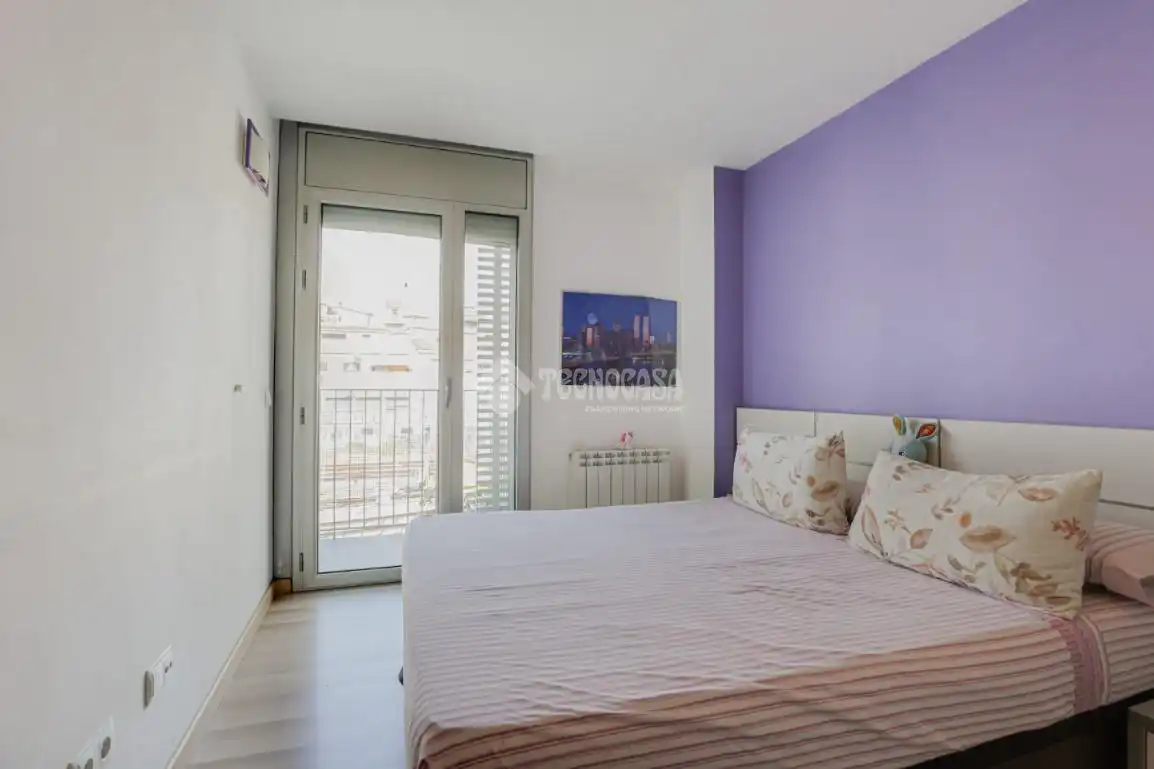 Schlafzimmer von Wohnung zum Verkauf in Montcada i Reixac mit Heizung, Abstellraum und Balkon