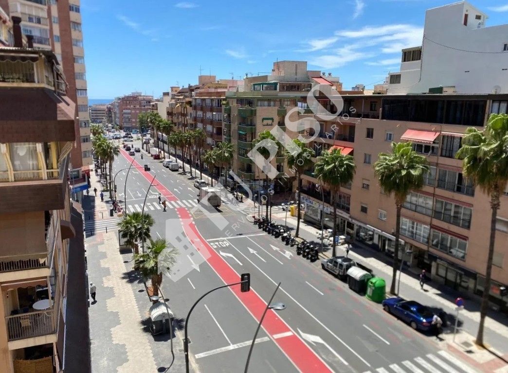 Exterior view of Flat for sale in Benidorm  with Air Conditioner, Terrace and Furnished