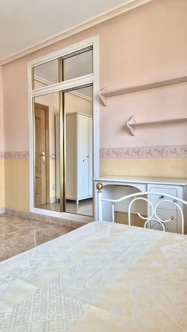 Habitación de Piso en venta en Corella con Calefacción, Terraza y Amueblado