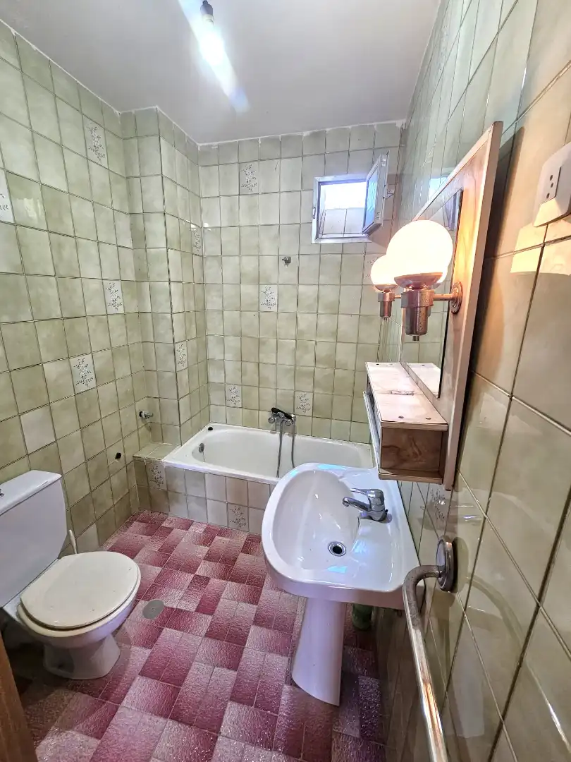 Baño de Casa o chalet en venta en Pareja con Terraza y Trastero