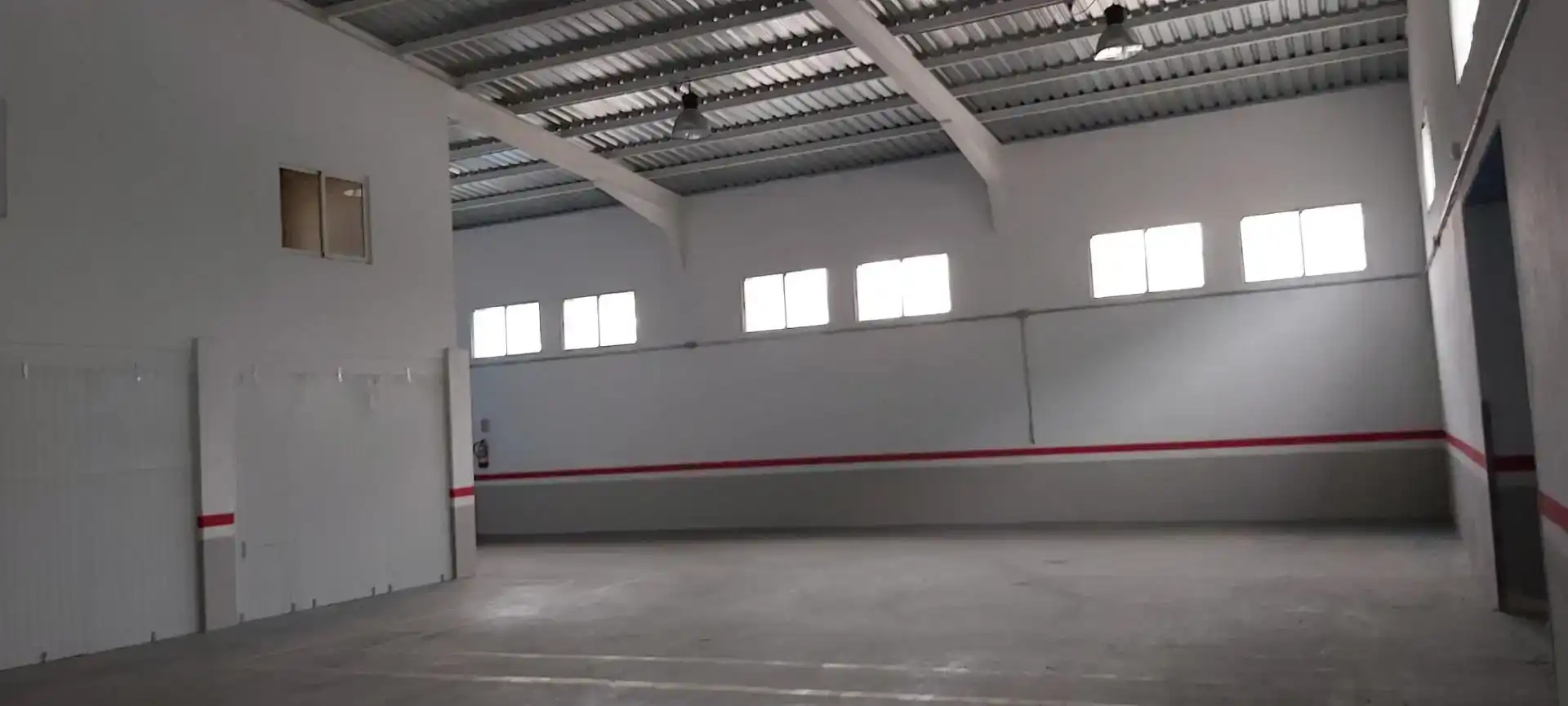 Parking de Nave industrial en venta en Paracuellos de Jarama