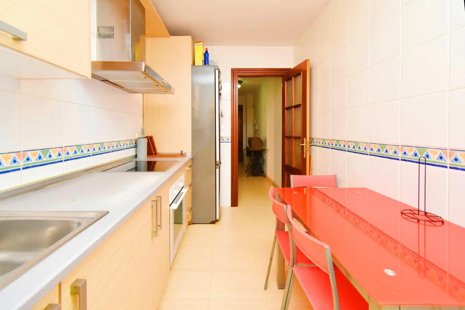 Cocina de Piso en venta en Roquetas de Mar con Terraza y Piscina comunitaria