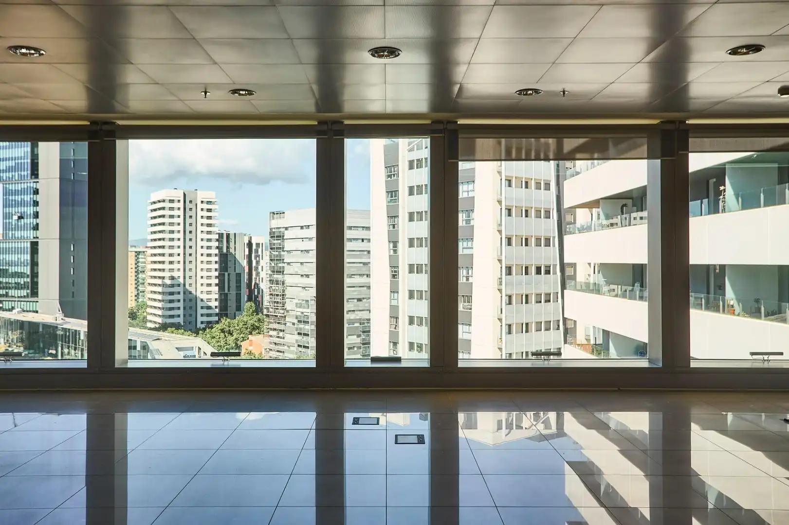 Oficina de lloguer en L'Hospitalet de Llobregat