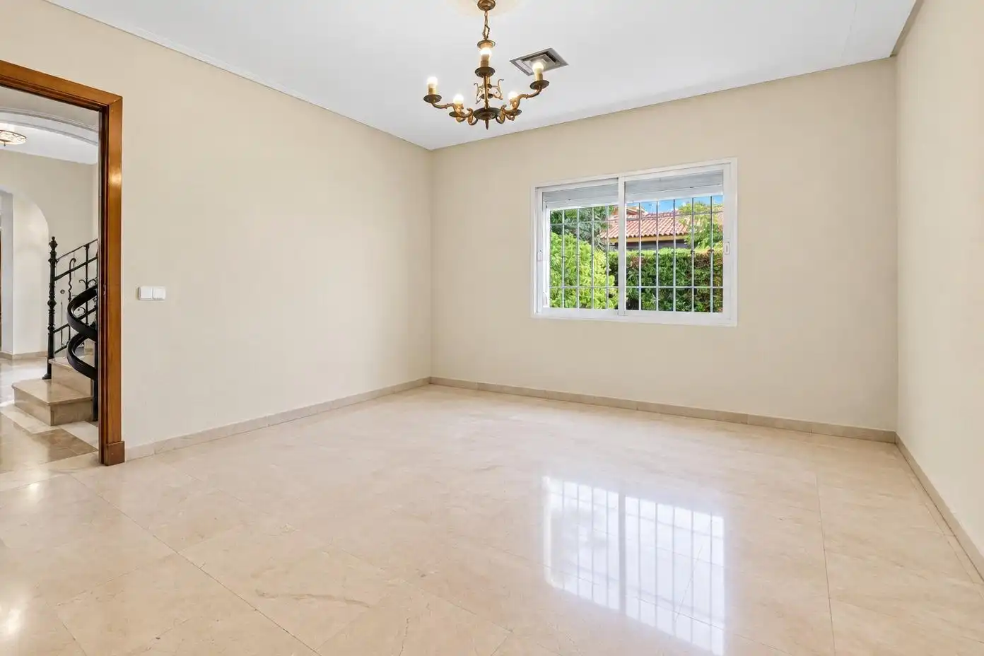 Detached house with terrace for sale in San Pablo - Santa Justa, imagen 3