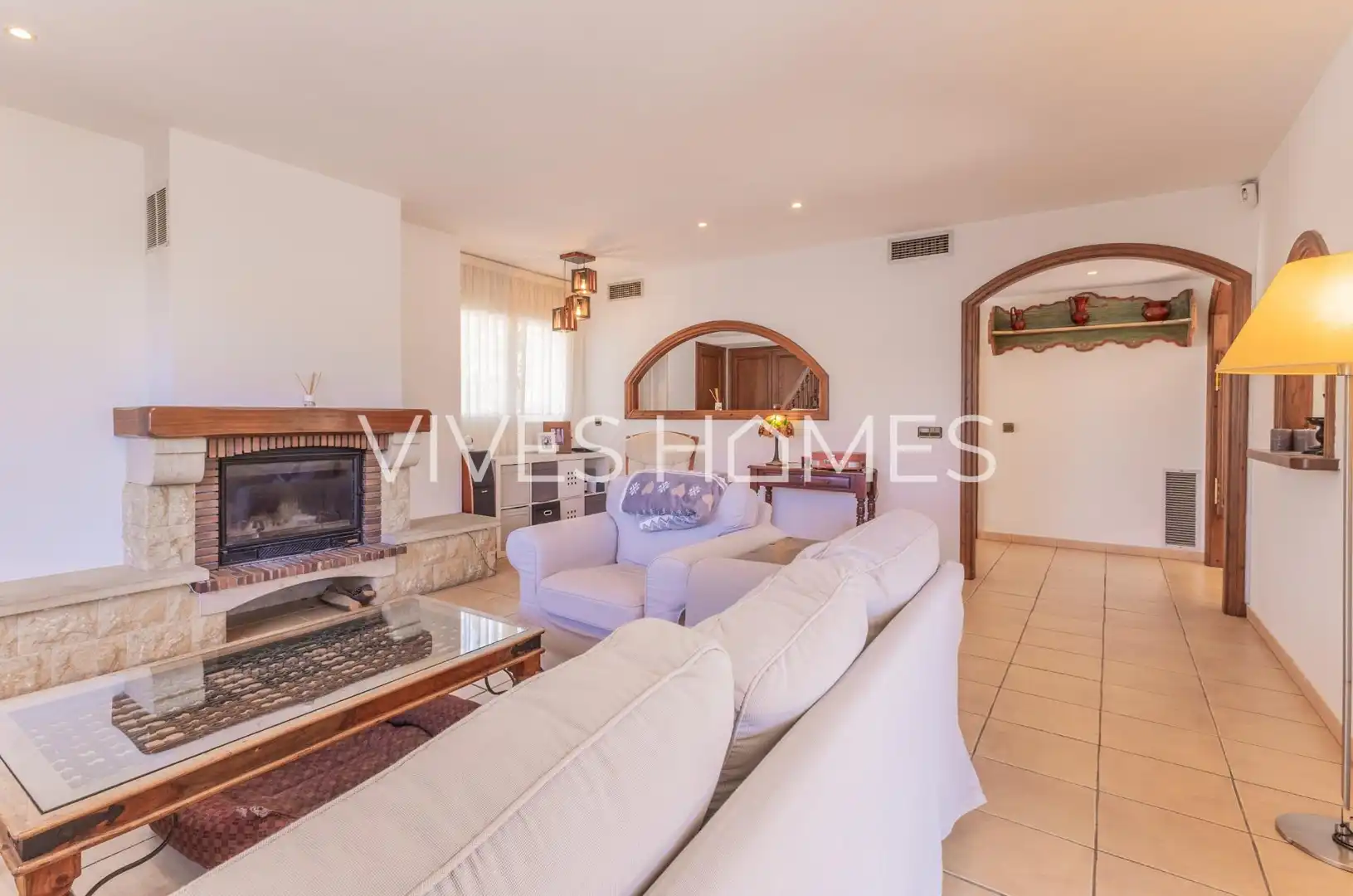 Sala d'estar de Casa o xalet en venda en Sant Vicenç de Montalt amb Aire condicionat, Calefacció i Jardí privat