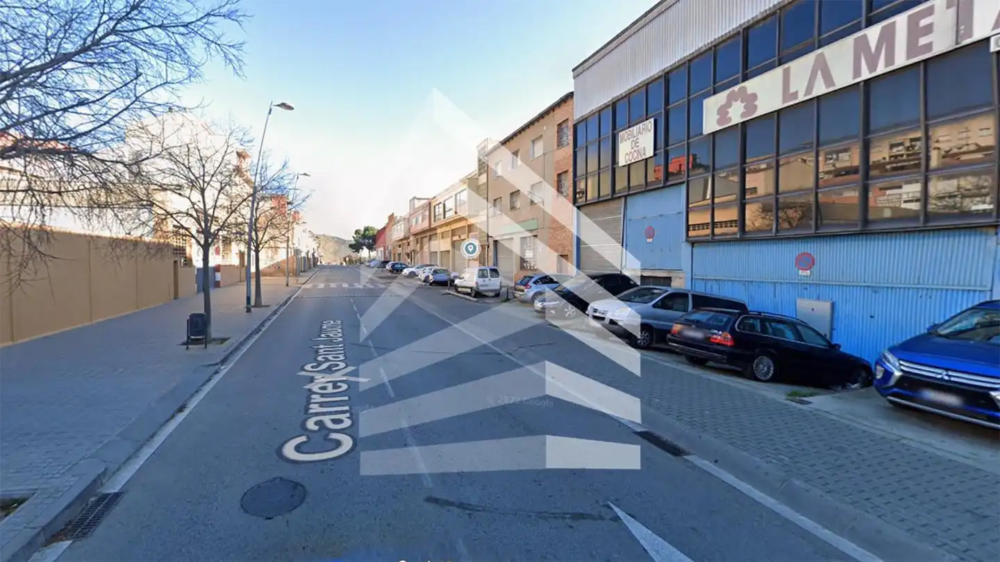 Nau industrial en venda a Ripollet, Barcelona