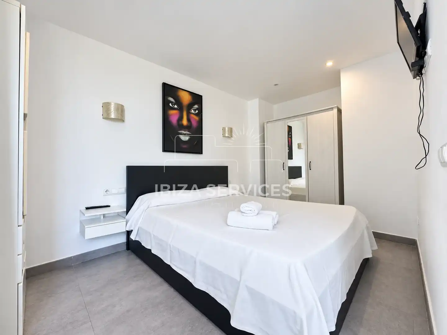 Appartamento con piscina in affitto a Marina Botafoc - Platja de Talamanca, imagen 4