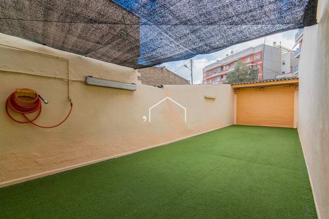 Casa-chalet en Venta en Passatge d'Aloi en Navas