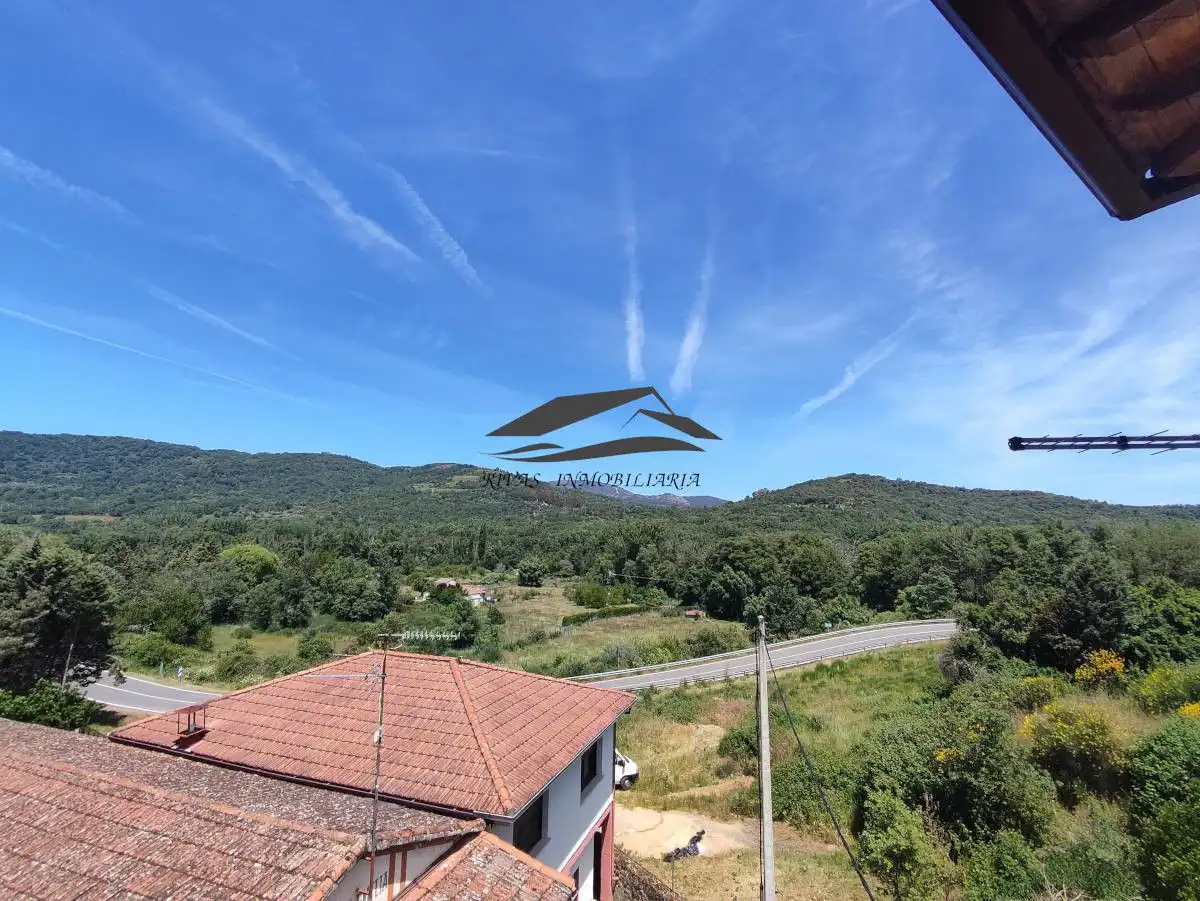 Exterior view of Commercial properties for sale in Miranda del Castañar  with Furnished