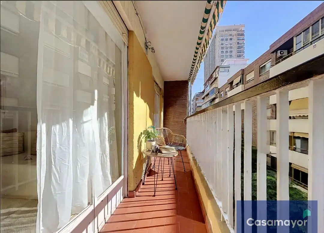 Balcony of Flat for sale in Centro