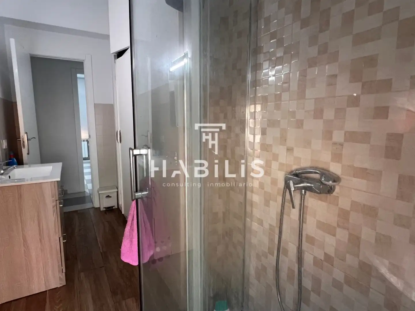 Bedroom of Flat for rent in Toledo  with Air Conditioner, Heating and Furnished