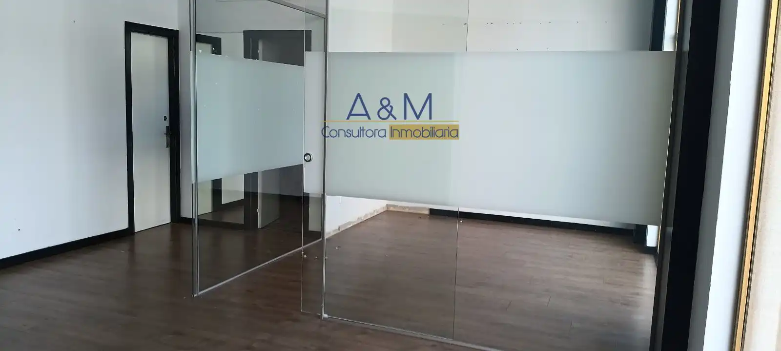 Local de lloguer en San Martín