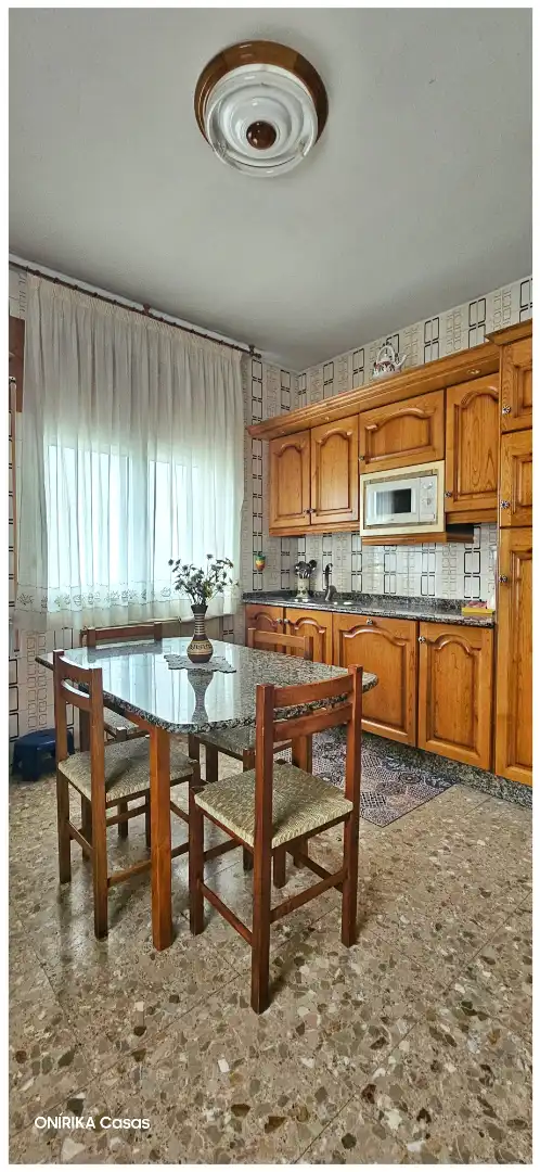 Kitchen of Houses for sale in Sarria  with Heating, Private garden and Parquet flooring