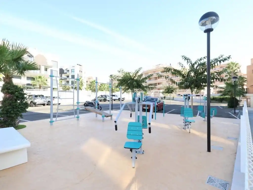Vista exterior de Apartamento en venta en Orihuela con Terraza