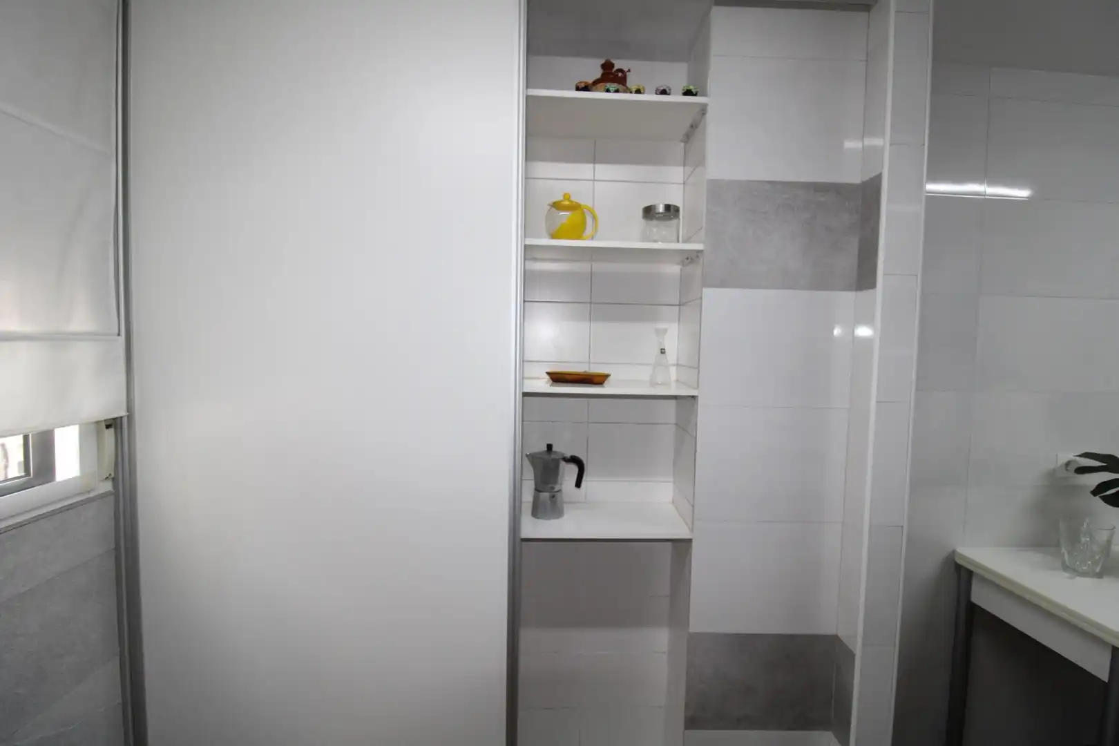 Baño de Piso de alquiler en Murcia con Aire acondicionado