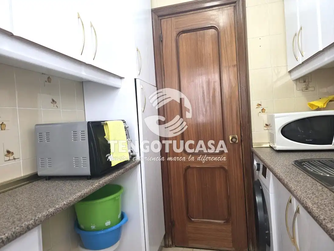 Cocina de Piso en venta en Madrid con Calefacción, Parquet y Terraza