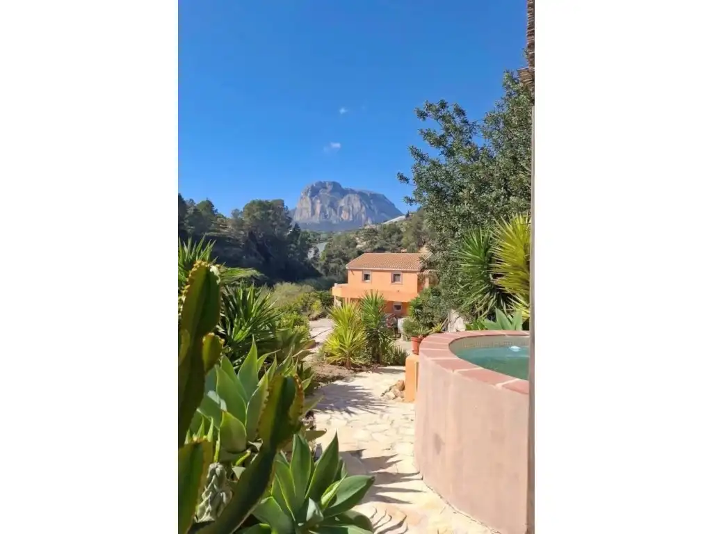 Jardín de Finca rústica en venta en Xirles