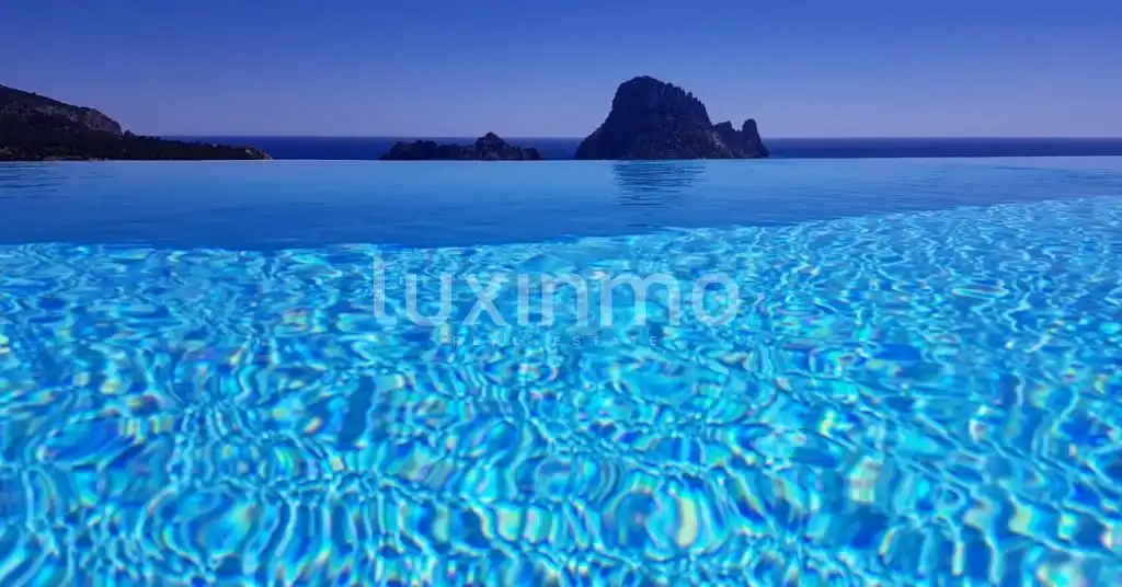 Casa aparellada amb piscina en venda a Cala Vedella-Cala Tarida, imagen 2