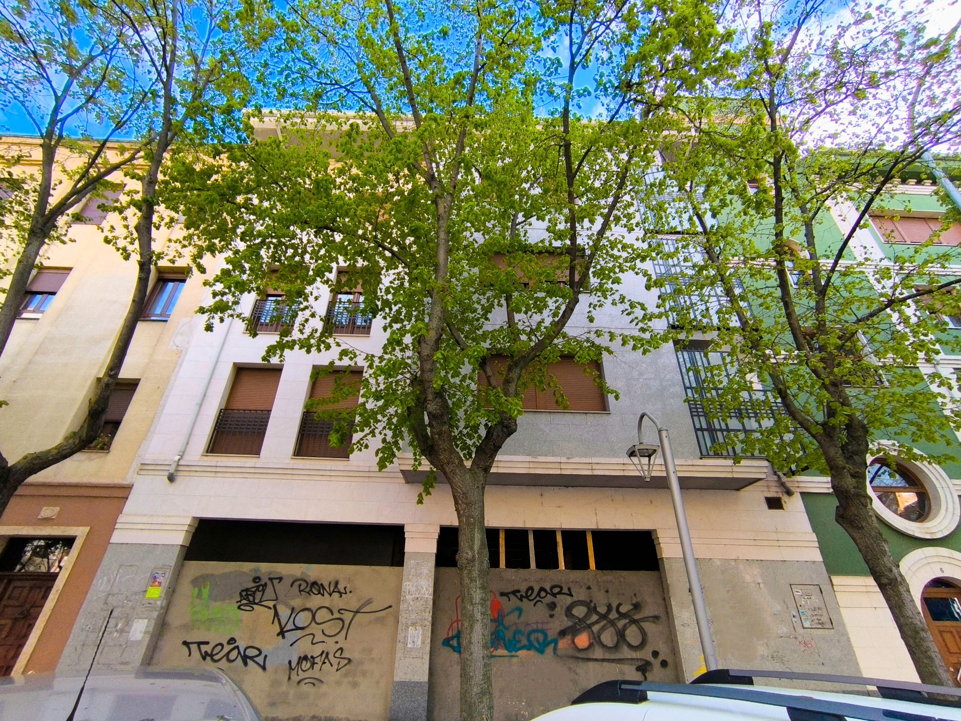 Vista exterior de Planta baixa en venda en Palencia Capital amb Traster