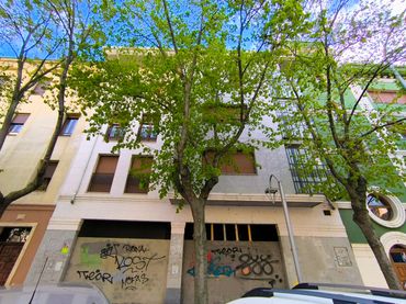 Rez-de-chaussée avec ascenseur à vendre à Avenida de Casado del Alisal 6