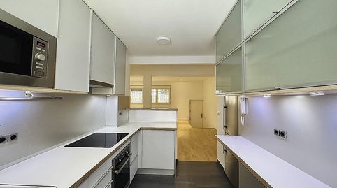 Foto 5 de Planta baja de alquiler en Calle Torpedero Tucuman, Nueva España, Madrid Capital