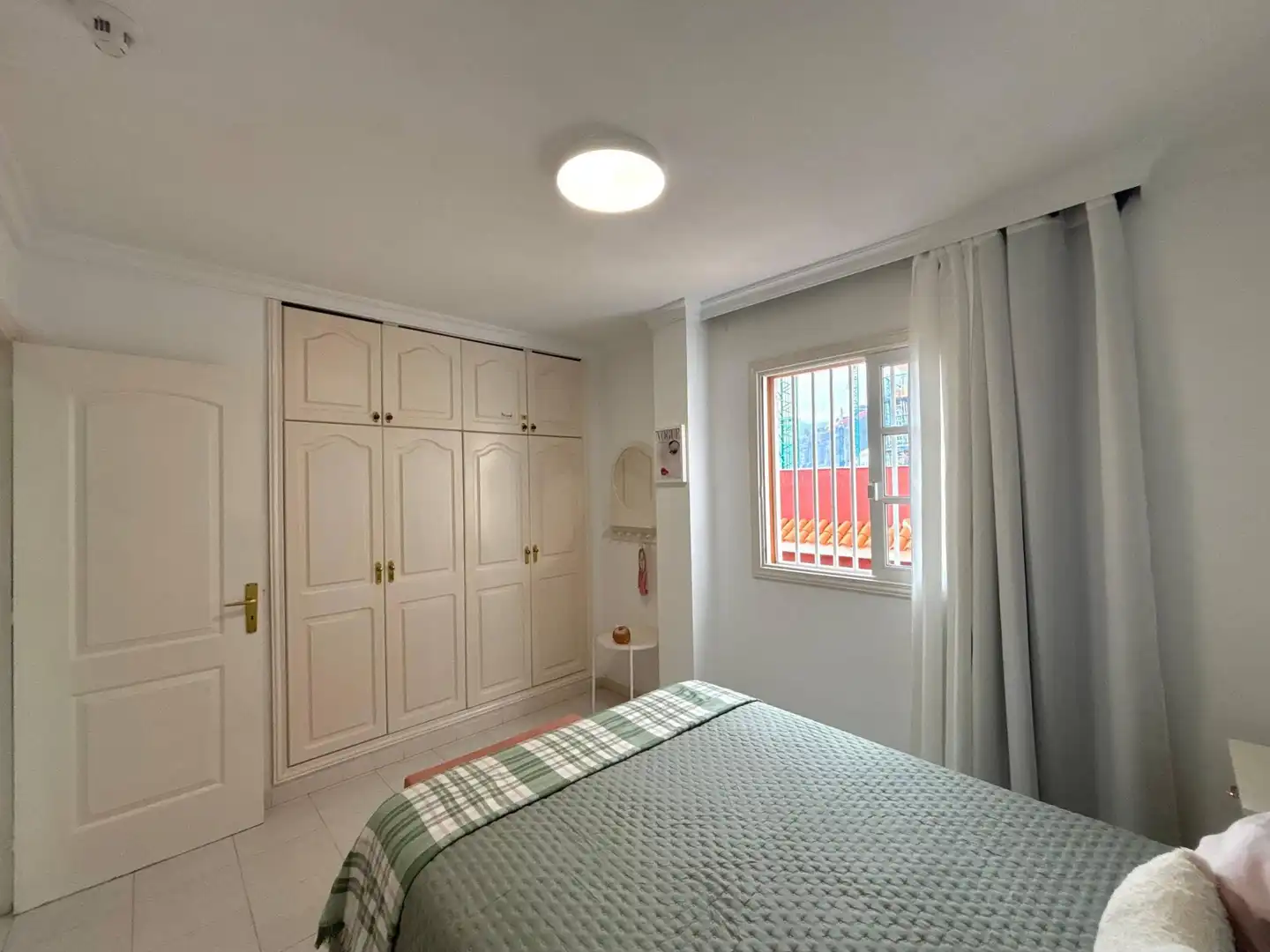 Dormitori de Apartament de lloguer en Santiago del Teide amb Terrassa, Moblat i Balcó