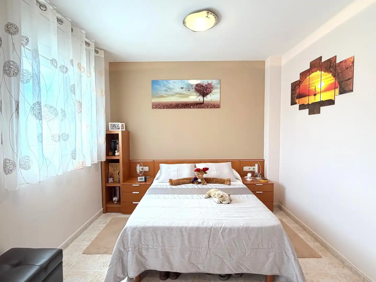 Dormitori de Casa o xalet en venda en Vilanova del Camí amb Calefacció, Terrassa i Piscina