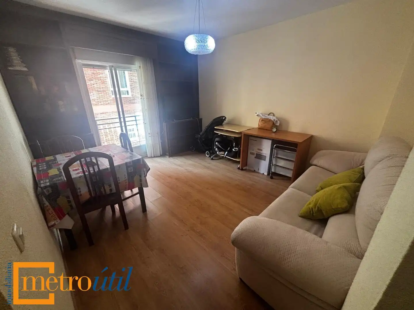 Sala de estar de Piso en venta en Salamanca Capital con Calefacción, Parquet y Balcón