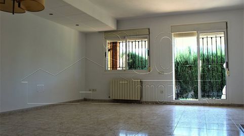 Foto 4 de Casa adosada de alquiler en Mas Camarena, Bétera